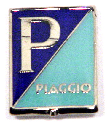 Emblem "Piaggio" for horn cover old type