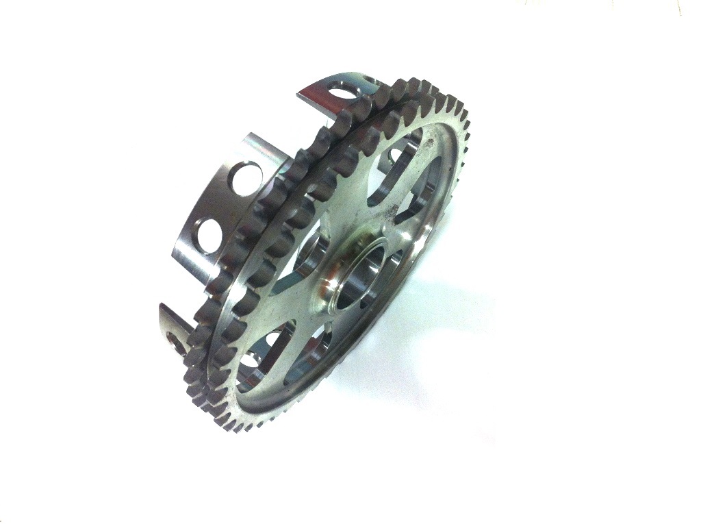 Rear sprocket Racing, light type for all Lambretta Series 1, 2 and 3 scooters. code X32