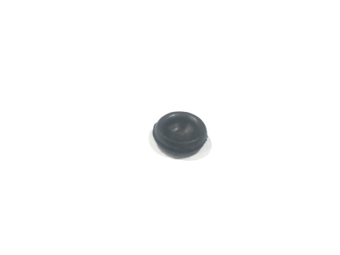 Small rubber grommet for flywheel cover. You need 4 pieces. code C91/c